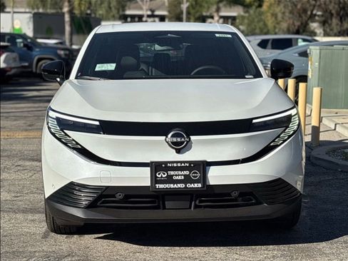 New 2026 Nissan Leaf SV+ FWD image 6