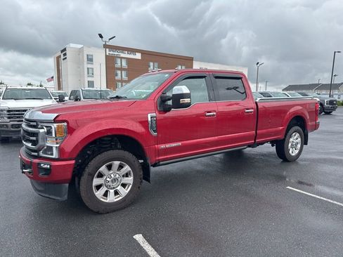 Used 2022 Ford F350 Platinum AWD/4WD image 2