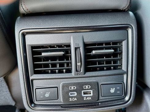 New 2026 Subaru Forester Touring AWD/4WD image 31