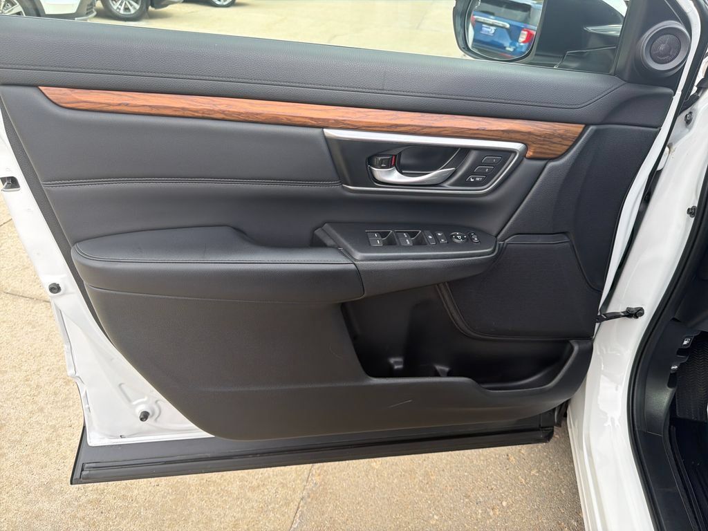 Used 2021 Honda CR-V EX-L image 10