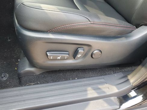 Used 2024 Toyota 4Runner TRD Pro AWD/4WD image 9