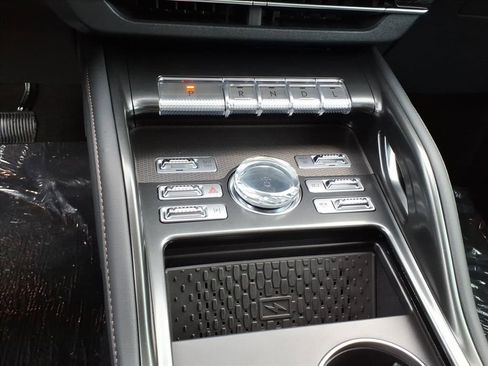 New 2026 Lincoln Nautilus Premier w/ Equipment Group 102A image 18