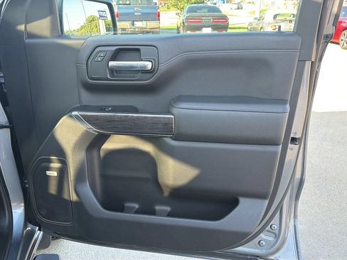 Used 2019 Chevrolet Silverado 1500 LTZ w/ LTZ Premium Package AWD/4WD image 86