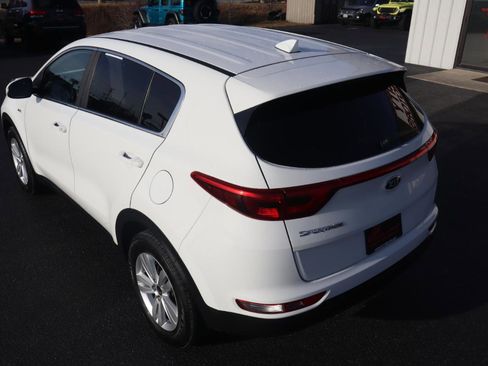 Used 2019 Kia Sportage LX image 14