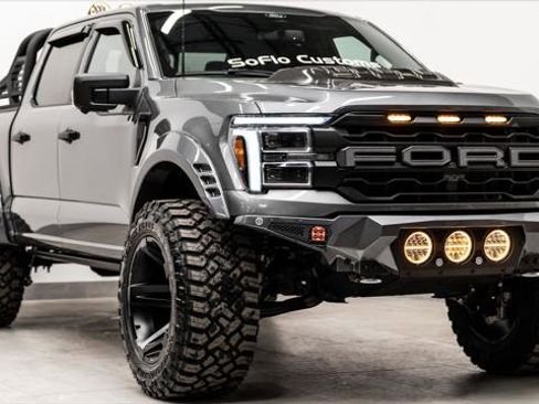 Used 2025 Ford F150 Lariat w/ Equipment Group 501A Mid image 4