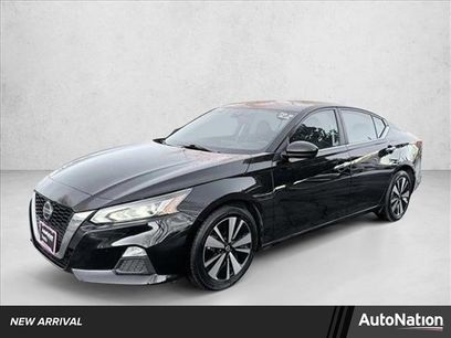 Used 2022 Nissan Altima 2.5 SV