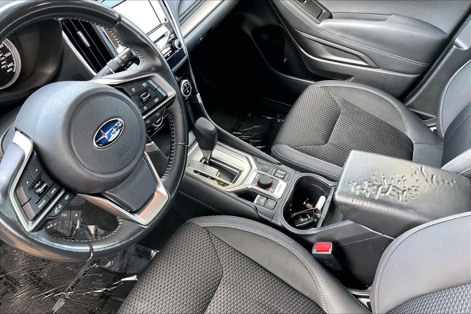 Used 2023 Subaru Forester Premium AWD/4WD image 30
