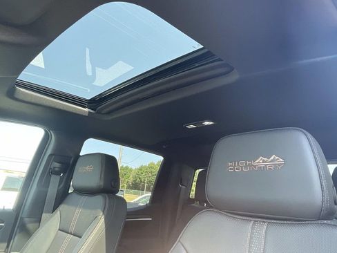 New 2026 Chevrolet Silverado 1500 High Country AWD/4WD image 18