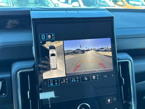 New 2026 GMC Yukon XL Denali w/ Denali Reserve Package image 39