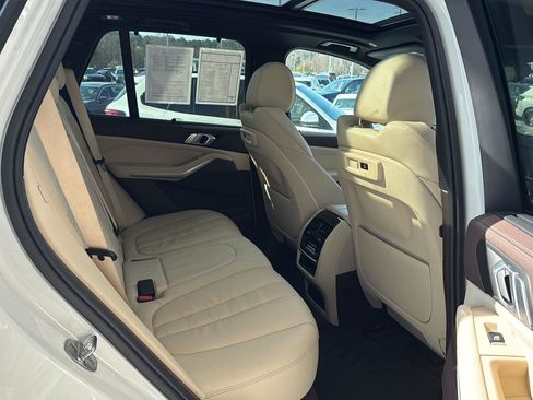 Used 2019 BMW X5 xDrive40i image 11