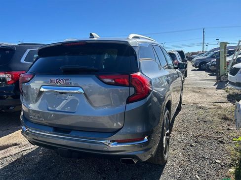Used 2020 GMC Terrain Denali w/ Denali Premium Package image 6
