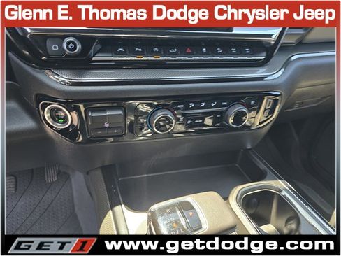 Used 2022 Chevrolet Silverado 1500 ZR2 w/ Technology Package AWD/4WD image 17
