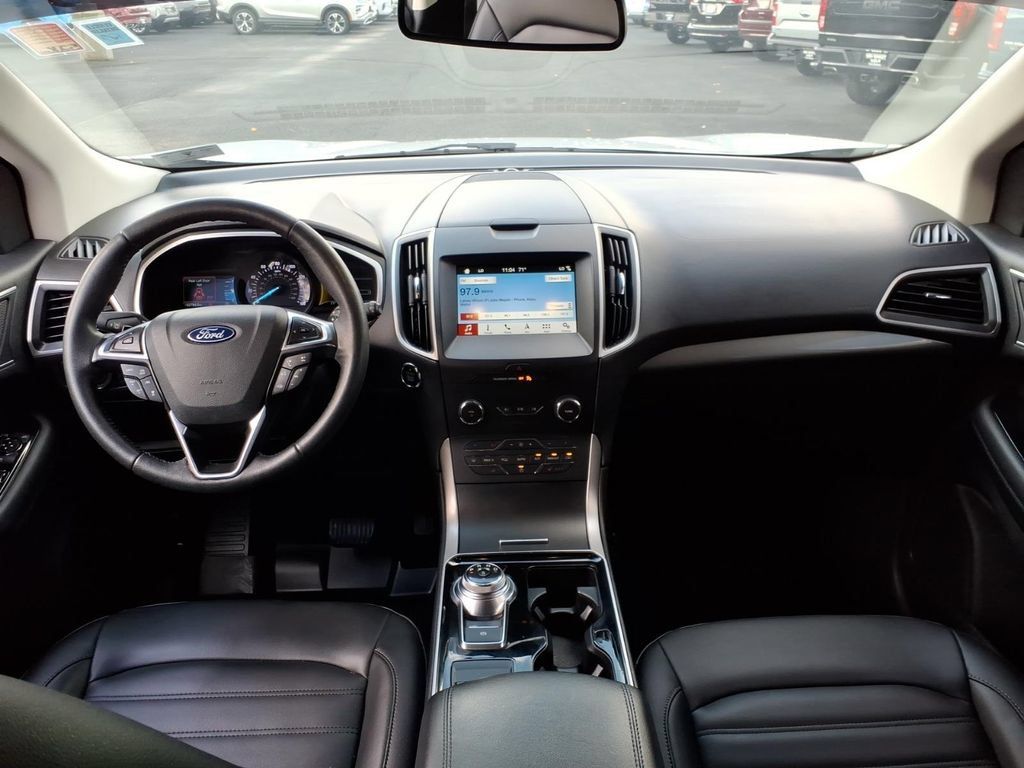 Used 2019 Ford Edge SEL w/ Equipment Group 201A AWD/4WD image 18