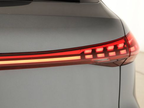New 2026 Audi SQ5 Premium Plus AWD/4WD image 33