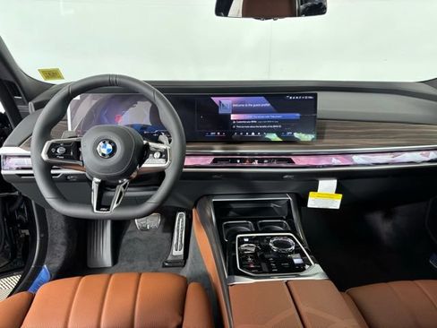 New 2026 BMW 740i xDrive w/ Premium Package AWD/4WD image 13