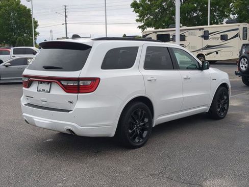 Certified 2024 Dodge Durango R/T RWD image 3