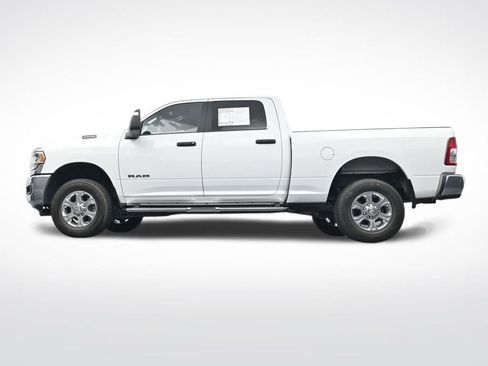 Used 2024 RAM 2500 Big Horn image 37