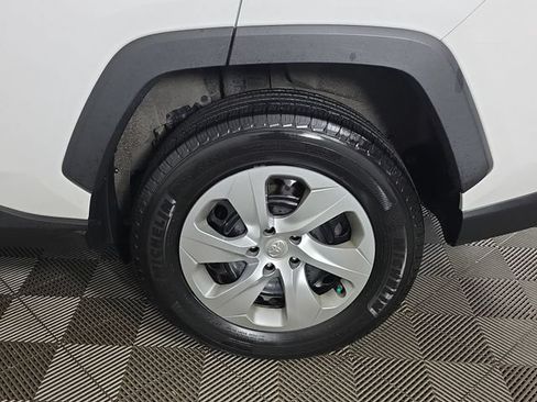 Used 2019 Toyota RAV4 LE w/ All Weather Liner Package FWD image 16