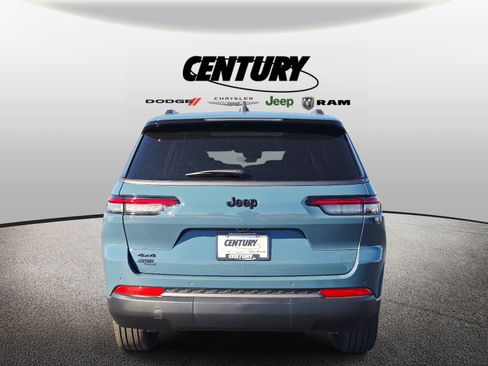 New 2026 Jeep Grand Cherokee L Limited image 4