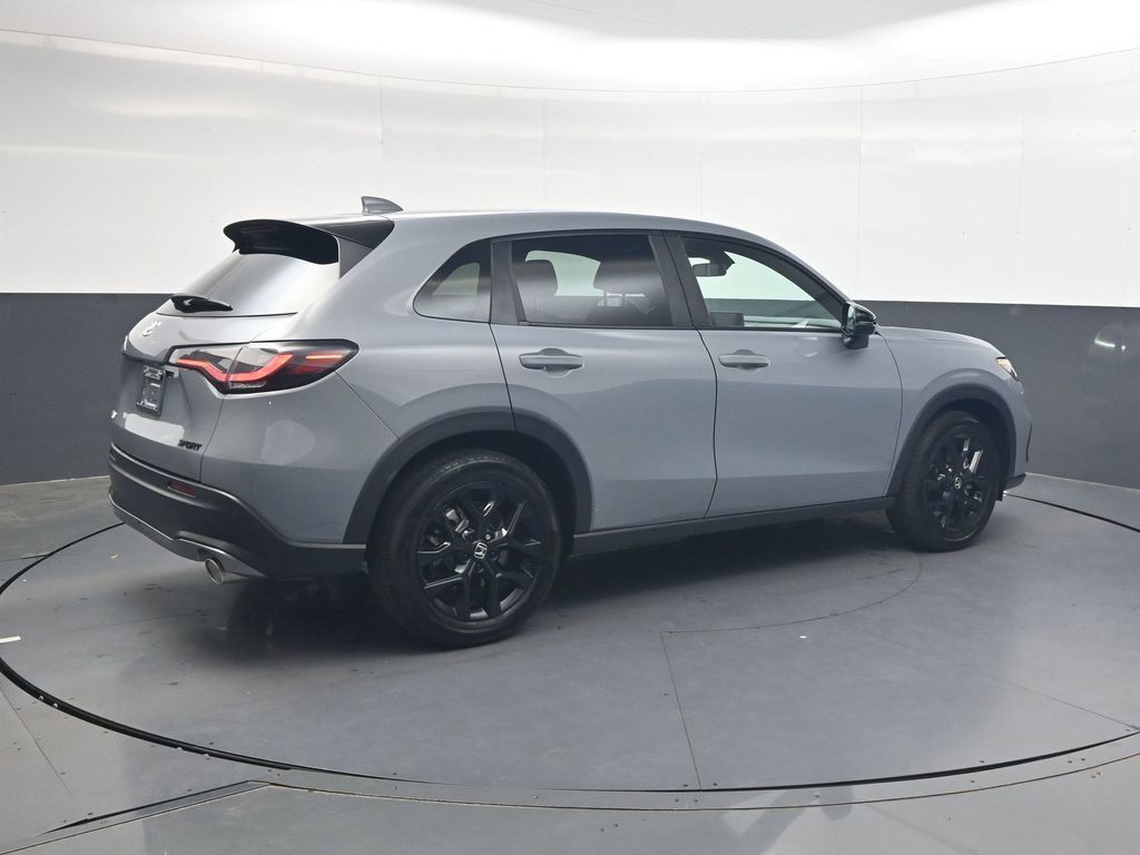 Used 2024 Honda HR-V Sport image 4