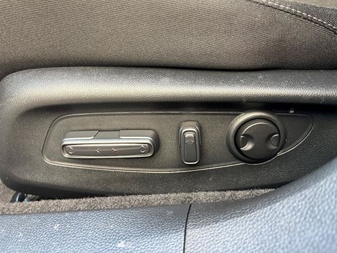 Certified 2025 Honda Accord SE image 14
