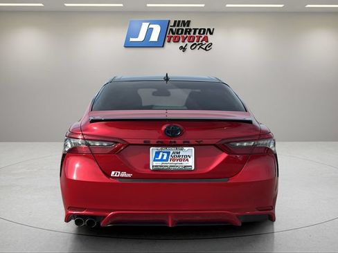 Used 2022 Toyota Camry XSE w/ Cold Weather Package FWD image 6
