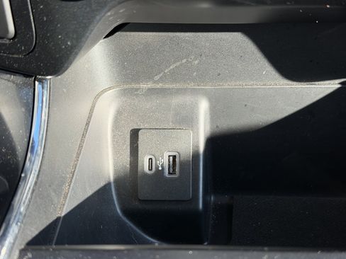 Used 2022 Ford F150 XLT w/ Equipment Group 302A High image 25