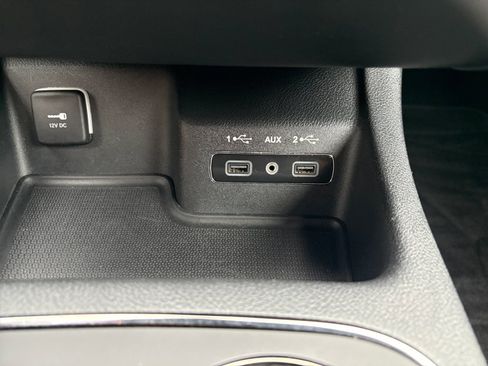 Used 2019 Dodge Durango GT AWD/4WD image 19