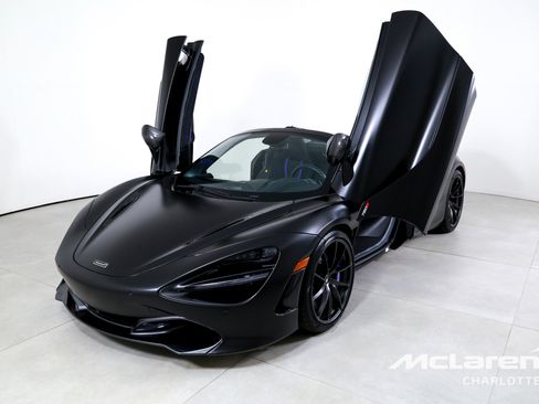 Used 2022 McLaren 720S Spider RWD image 6