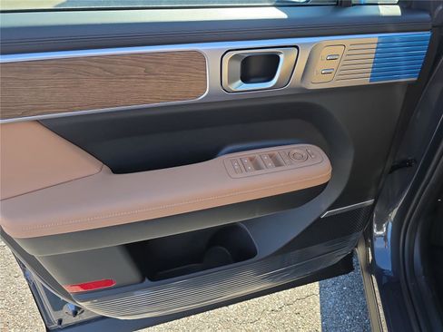 New 2026 Hyundai Santa Fe Limited AWD/4WD image 11