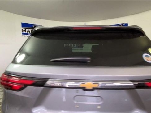 Used 2023 Chevrolet Traverse LT w/ LT Premium Package image 9