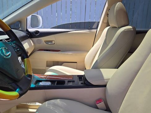 Used 2010 Lexus RX 350 2WD image 11