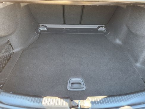 Used 2023 Mercedes-Benz C 300 Sedan image 33