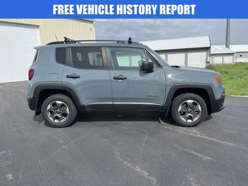 Used 2018 Jeep Renegade Sport w/ Power & Air Group AWD/4WD image 3