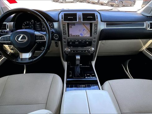 Used 2020 Lexus GX 460 Premium image 16