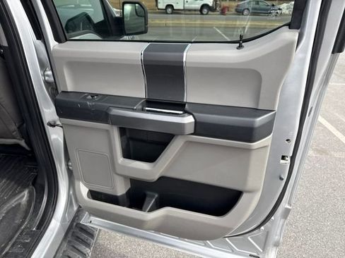 Used 2016 Ford F150 XLT image 16