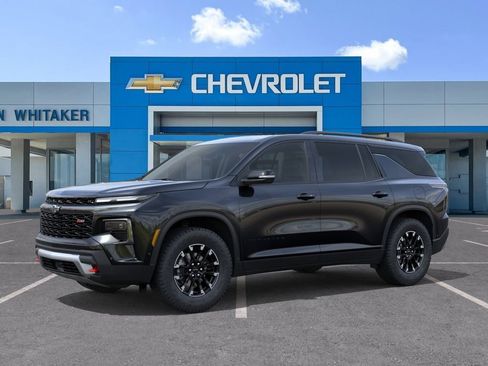 New 2026 Chevrolet Traverse Z71 w/ Enhanced Driving Package AWD/4WD image 2