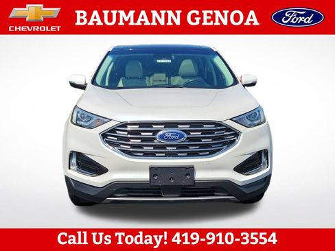 Used 2019 Ford Edge Titanium w/ Cold Weather Package AWD/4WD image 8