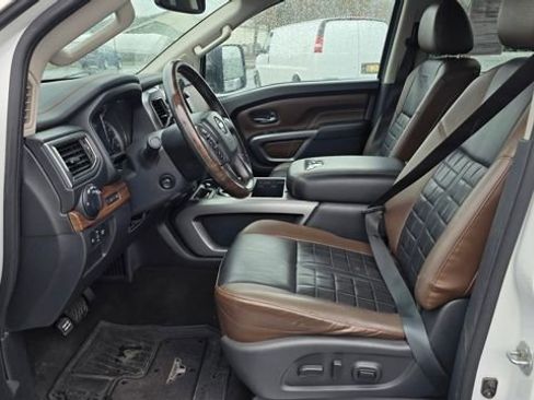 Used 2019 Nissan Titan Platinum Reserve w/ Platinum Utility Package image 13