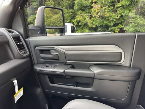 Used 2026 RAM 2500 Tradesman RWD image 38
