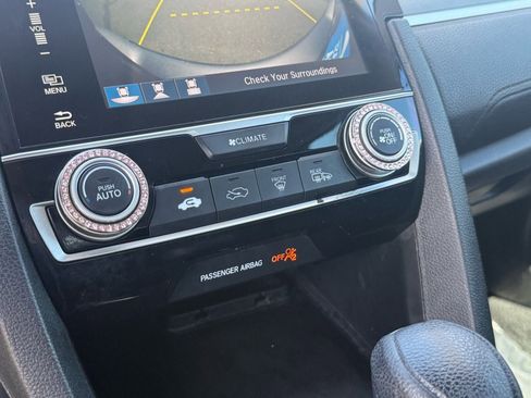 Used 2016 Honda Civic EX image 24