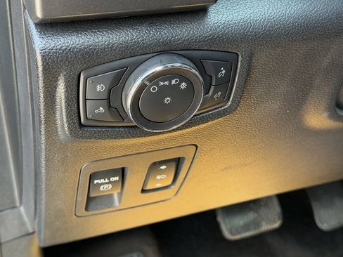 Used 2018 Ford F150 XLT w/ Equipment Group 301A Mid AWD/4WD image 24