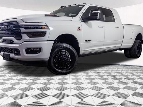 New 2026 RAM 3500 Laramie AWD/4WD image 2