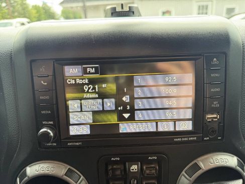 Used 2016 Jeep Wrangler Unlimited Sport w/ Quick Order Package 24S AWD/4WD image 17