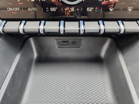 New 2026 GMC Terrain AT4 w/ Convenience Package III image 31