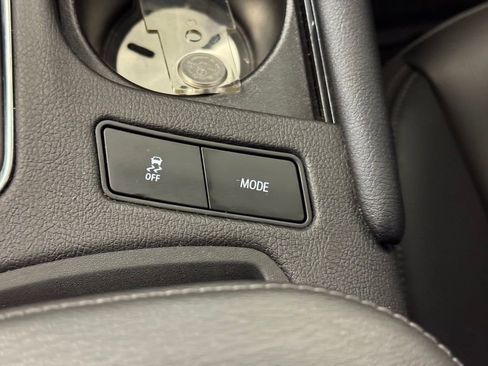 Used 2024 Cadillac XT6 Luxury w/ LPO, Floor Liner Package FWD image 40