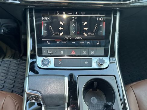 Used 2023 Audi Q7 2.0T Premium w/ Convenience Package image 19