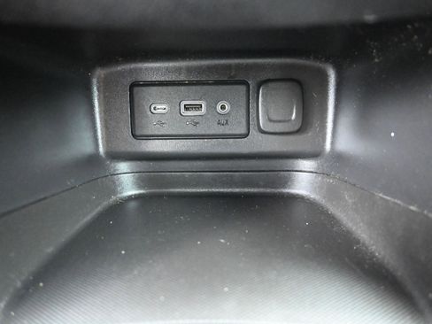 Certified 2020 Chevrolet Equinox LT w/ Sport Edition image 61