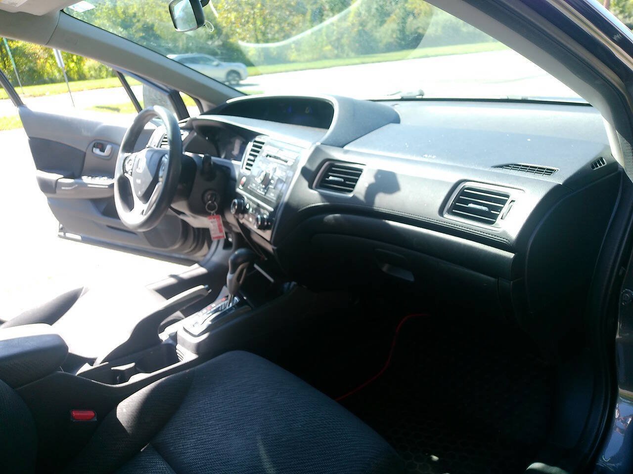 Used 2013 Honda Civic LX image 31
