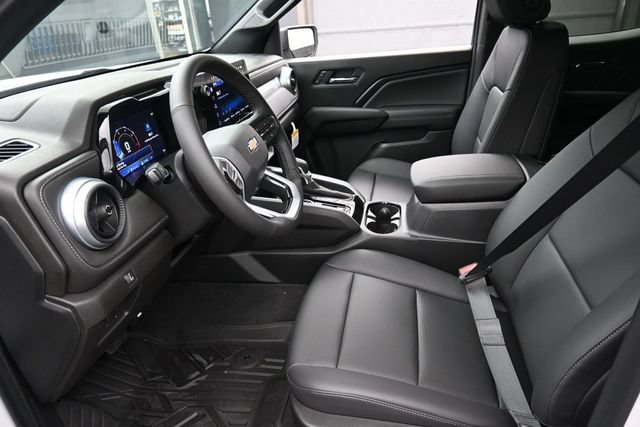 New 2026 Chevrolet Colorado LT w/ LT Convenience Package AWD/4WD image 8